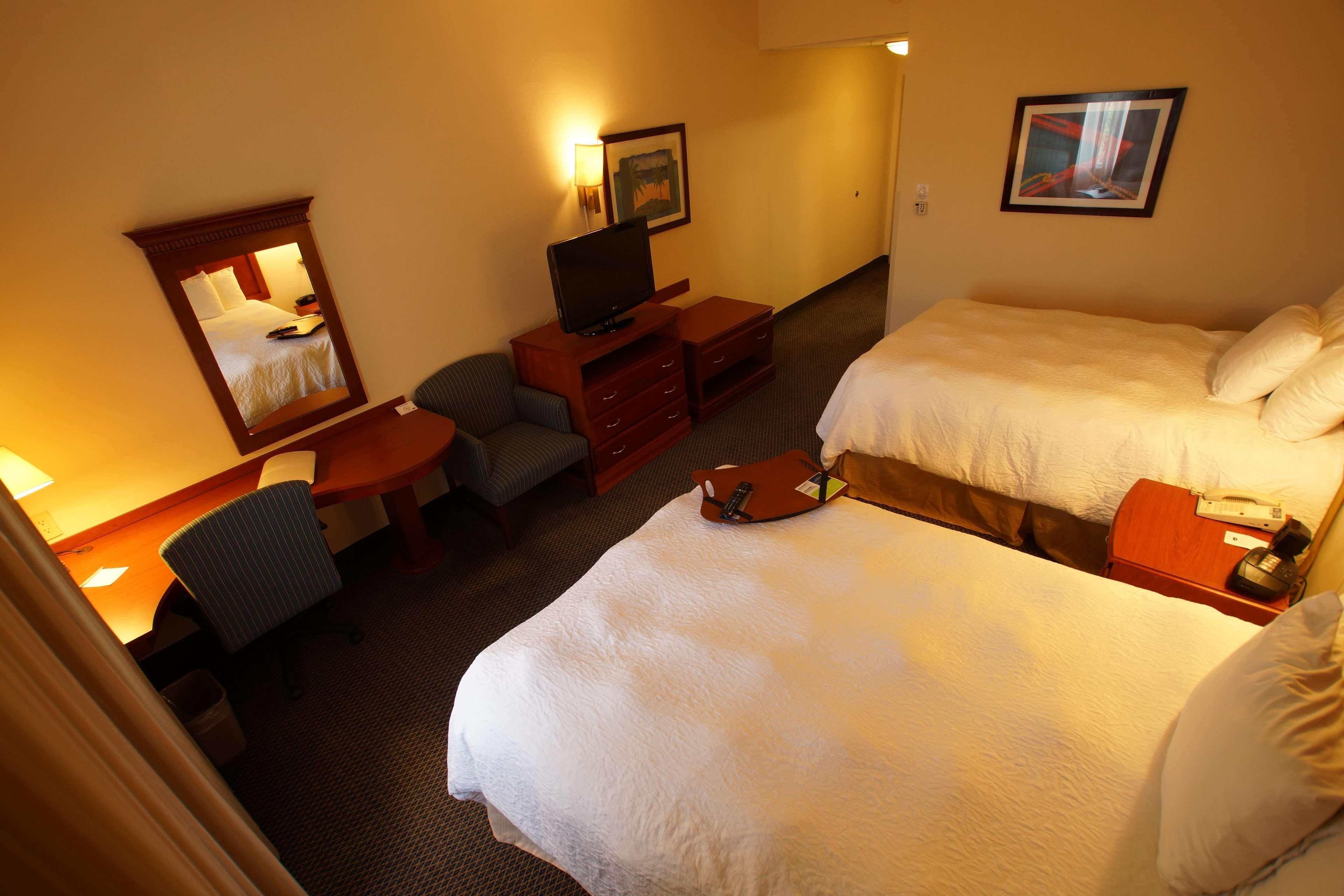 Hampton Inn Tampico Airport Kültér fotó