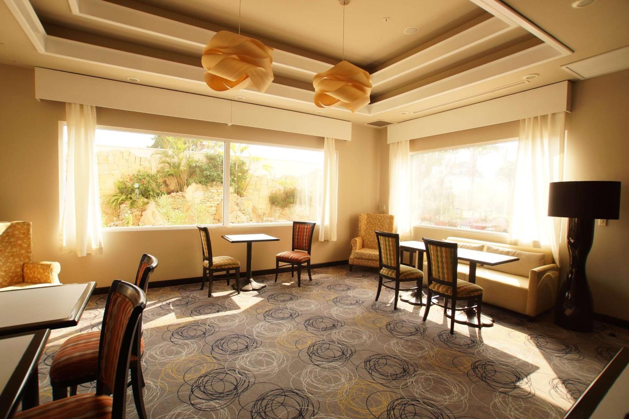 Hampton Inn Tampico Airport Kültér fotó